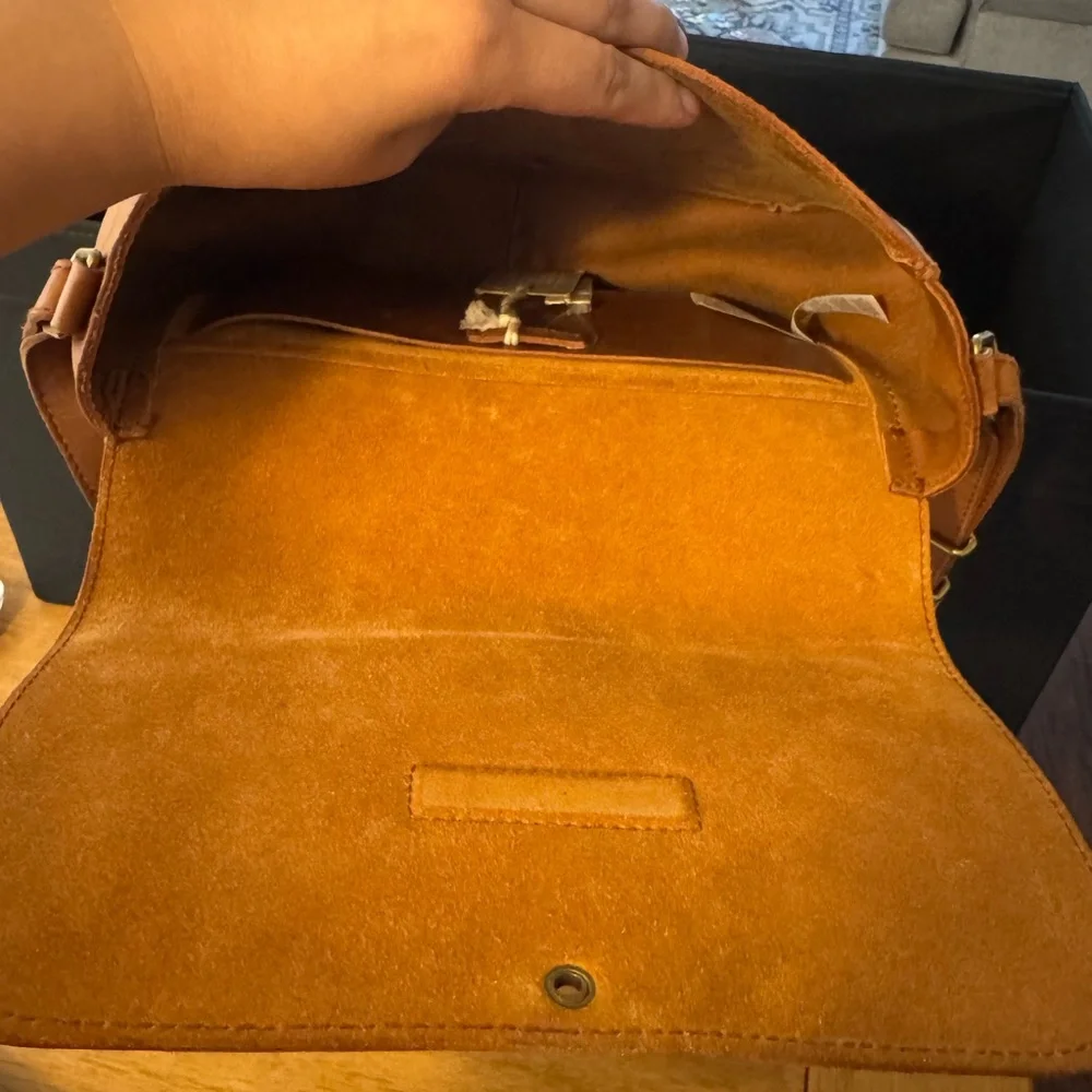 Madewell Black and Tan Crossbody Bags - Picture 12 of 16